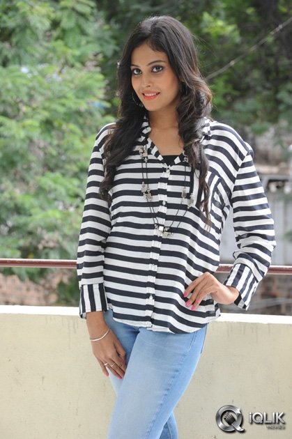 Chandini-at-Kiraak-Movie-Release-Press-Meet